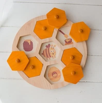 Qtoys Beehive Life Cycle Puzzle