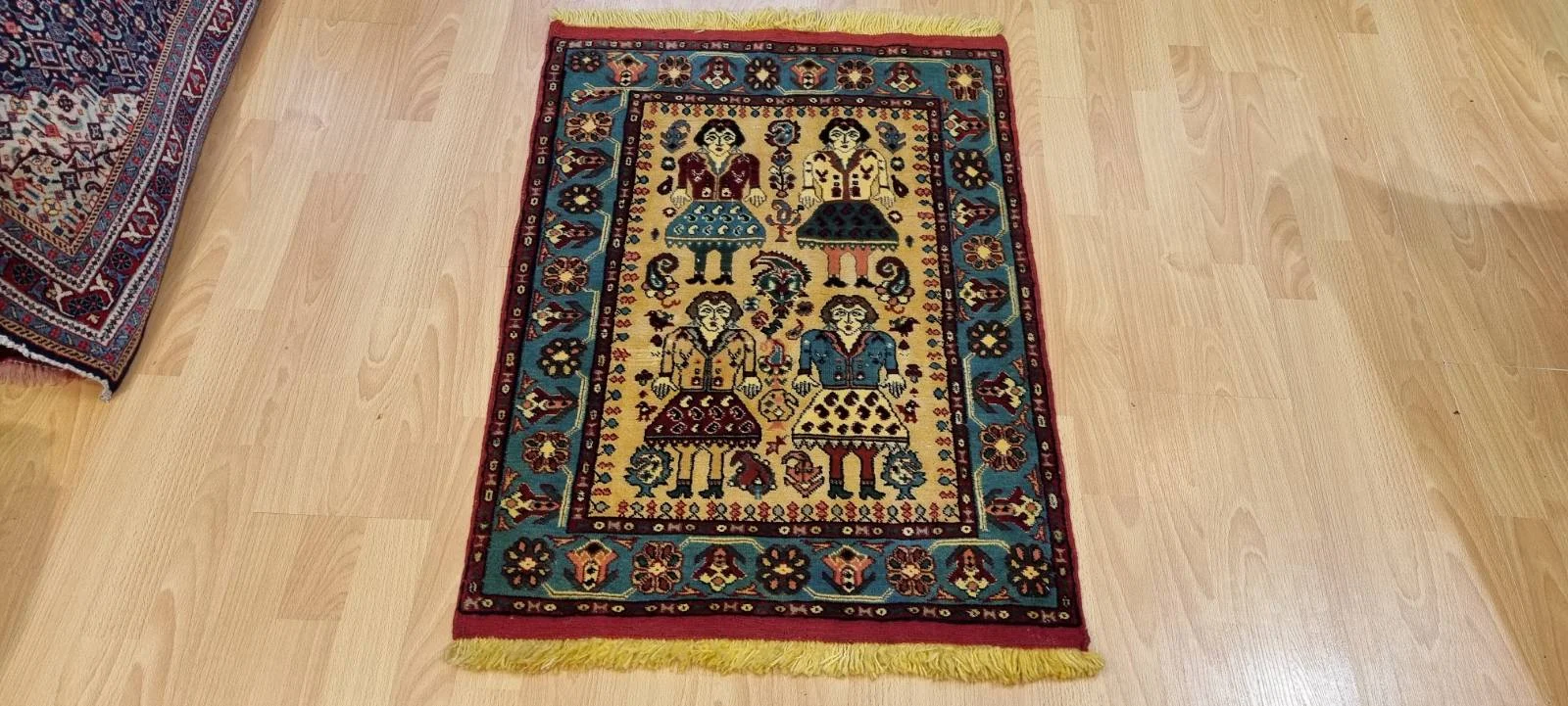 Very Fine Persian Khorasan Carpet 90cm x 66cm Hand Knotted