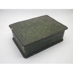 Vintage Spanish Leather clad wooden Cueros Repujados Cigarette box